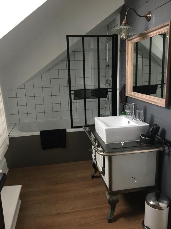Les Chambres De Pauline Appartements Avec Climatisation Et Spa Albertville Buitenkant foto